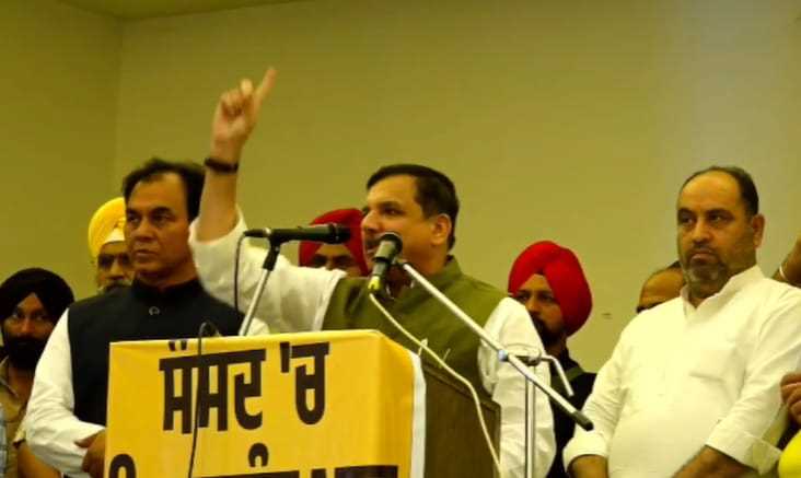 मुल्क बाबा साहेब के संविधान से चलेगा, नरेंद्र मोदी के भगवान से नहीं : संजय सिंह मुल्क बाबा साहेब के संविधान से चलेगा, नरेंद्र मोदी के भगवान से नहीं : संजय सिंह